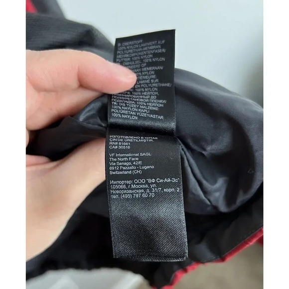 Vintage The North Face Red & Gray Waterproof Jacket Hyvent Size Medium Nylon Men - Picture 10 of 16